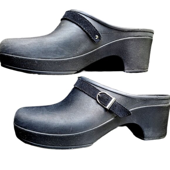 Black Crocs Women's Sarah Clogs Size 10 NICE - Picture 3 of 11